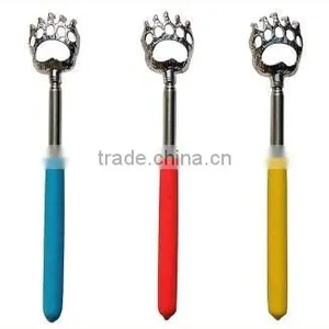 Extendable Back Scratcher With Bear Claw thumbnail-2