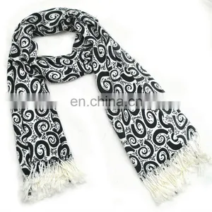Printed Animal Scarf thumbnail-1