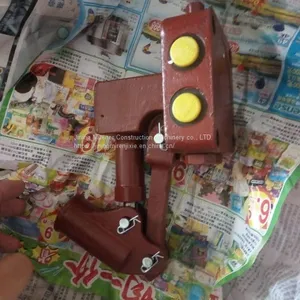Shantui Roller Road Spare Parts SR16 SR20 Hand Pump Assy 254-66-01000 Oil Hand Pump Assy thumbnail-1
