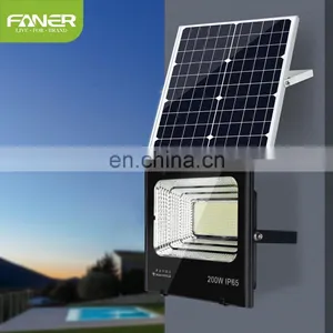 2020 New Design Only Use Mono. Solar Panel 40w 60w 100w 200w 300w Ip65 Outdoor With Sensor Solar Led Flood Light thumbnail-6