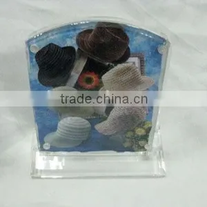Acrylic Magnet Photo Frame With Small Base thumbnail-1