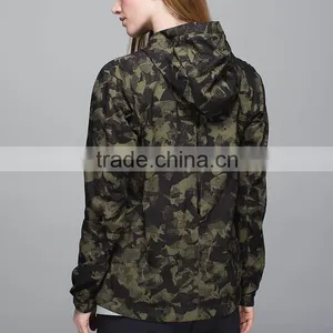 Hot Selling New Design Women Autumn Jacket Warm Outwear Wear Stitching Short Jacket thumbnail-3