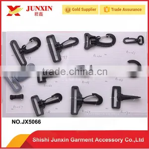 High Quality Plastic Snap Hook for Bag thumbnail-1