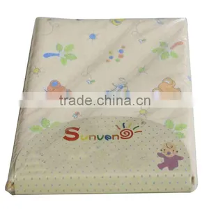 Baby Bamboo Travel Contoured Changing Pad thumbnail-4