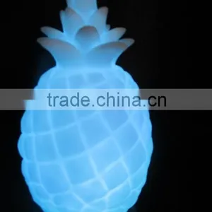Decorative Pineappe LED Night Light thumbnail-3