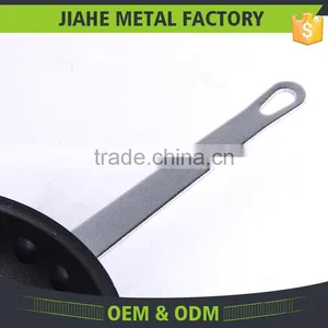 High Quality Cut Rim Handle Industrial Non-stick Frying Pan thumbnail-3