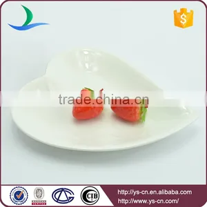 Wholesale Ceramic Hand Made Leaf Shaped Plates thumbnail-3