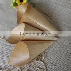 FSC Top Grade Custom Pine Wooden Mini Cone for Food thumbnail-2