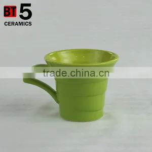 Different Color Inside and Outside Unique Shape Ceramic Mug for Sale thumbnail-1