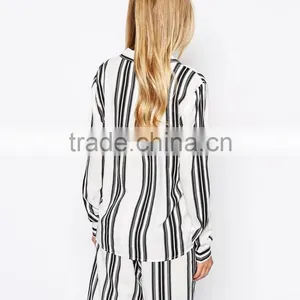 Hot Sale Point Collar Shirt With Vertical Stripe thumbnail-2