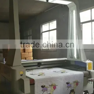 Printing Embroidered Fabric Cloth Automatic Laser Cutting Machine for Sportswear thumbnail-2