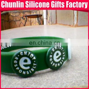 High Quality Silicone Bracelets With Button thumbnail-1