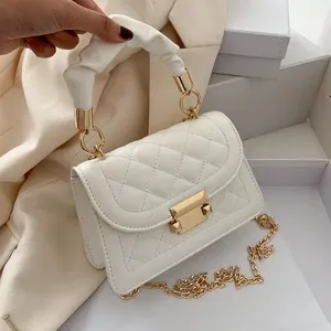 Wholesale Women Designer Bags Luxury Leather Woven Bag Locomotive Bag PU Copy Fashion Women Bag thumbnail-5