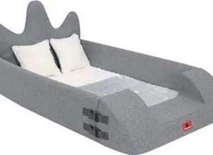 All-Seasons Crown Pet Bed With Cushion & Blanket thumbnail-4