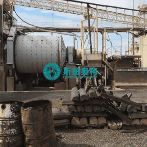 Double Roller Crusher for Phosphate Rock thumbnail-4