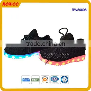 2016 New Fashion Shoes With Lights Kids Sneakers Led Light up Kids Shoes thumbnail-1