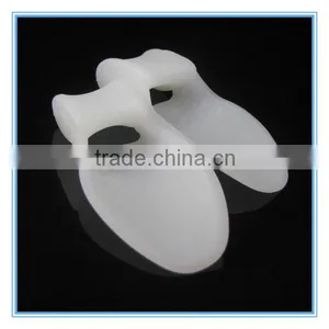 Wholesale Silicone Hallux Valgus Bunion Toe Straightener thumbnail-1