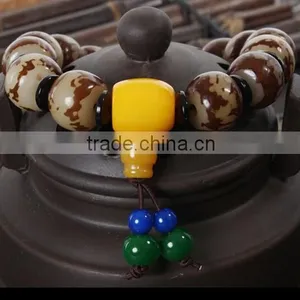 Tibetan Buddhism Flower Bodhi Root Beeswax Tassel Prayer Beads Bracelet thumbnail-4