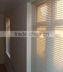 Coated Aluminum Venetian Blinds thumbnail-1