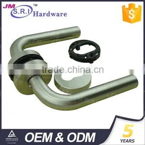 Modern 304 Stainless Steel Door Lever for Wooden Doors thumbnail-4