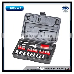 29Pcs Portable Hand Tool Set With Bits &Socket thumbnail-1