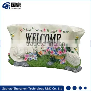 Attractive Welcome White Flower Garden Sign Statue thumbnail-1