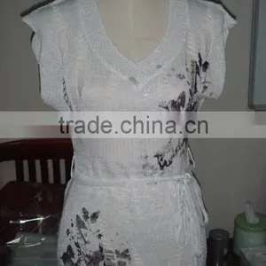 Lady's Pullover thumbnail-1