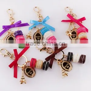 High Quanlity Fashion Key Chain Boutique in Paris, France Eiffel Tower Cake Influx of Goods Macarons Metal Keychain With Box thumbnail-6