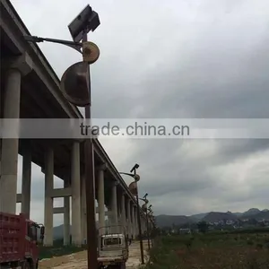 China Price 30W-50W Solar Powered Energy LED Pole Street Light thumbnail-2