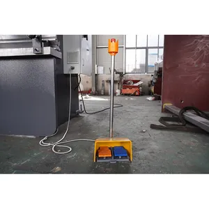 40t/1600mm We67K E30 CNC Srevo Press Brake Manufacture for Sheet Metal thumbnail-5