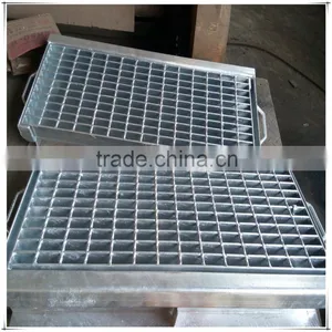 Light Service Galvanised Drain Grates and Frames thumbnail-1