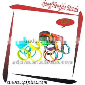 Plastic Wristband/all Kinds of Silicone Wrist Band thumbnail-1
