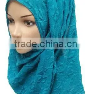 New Silk Muslim Hijab Fashionable Islamic Scarf Plain Solid Pattern thumbnail-1
