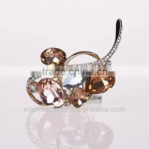 Brooch Bouquet thumbnail-1