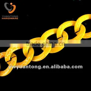 Twist Link Chain thumbnail-1