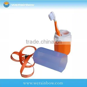 Travel Toothbrush Set thumbnail-1