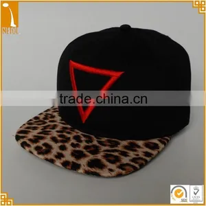 Cheap Good Quality Black 6 Panel 100%cotton Embroidered Plastic Buckle Snapback Baseball Cap thumbnail-1