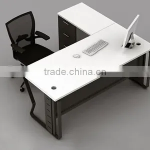 2014 High Quality Executive Wooden Office Desk With Drawer Lock thumbnail-1