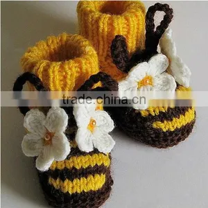 Hot Sale ! Hand-Made Crochet Shoes w Flower for Baby thumbnail-1
