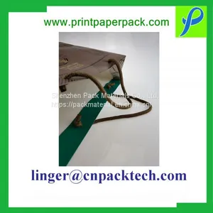 Four Color Printing Gloss Lamination Rope Handle Paper Bag thumbnail-2