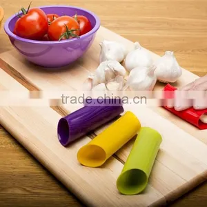 KH Direct Factory Price Silicone Garlic Peeler thumbnail-4