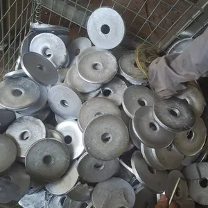 Deoxidizing Aluminum Cakes With 96% Aluminum Content and Deoxidizing Aluminum Blocks With 98.5% Aluminum Content From a Shot - Blasting Factory of a Copper and Steel Casting Plant in Guizhou thumbnail-1