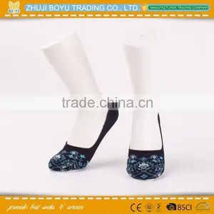 BY-161001 LADY ACRYLIC INVISIBLE SOCK thumbnail-1