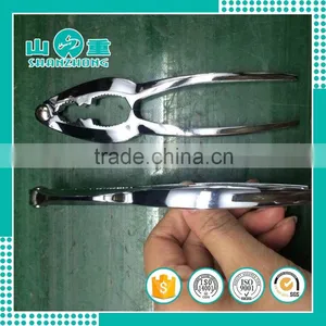 Gadget Cashew Nut Cracker Pecan Nut Cracker as Seen on TV thumbnail-3