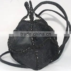 China Supplier Long Strip Messenger Bag Top Quality Material Best Quality Low Price thumbnail-3