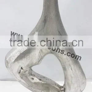Wedding Centerpieces And Aluminium Vase thumbnail-1