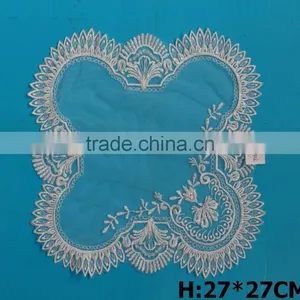 New Designs Embroidery Pattern Table Cloth thumbnail-4