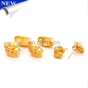 Custom Cufflink Set 18 Gold Crown Cufflinks and Earings thumbnail-1