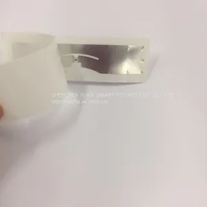 Smart Tag UHF RFID 900MHz EPC GEN2 Electronic Collection System UHF Rfid Car Windshield Tag Label Sticker For Parking thumbnail-5