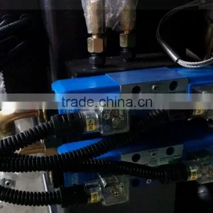 50T Energy Saving Small Plastic Injection Moulding Machine thumbnail-4